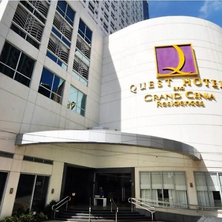 Quest Serviced Residences Cebu Exteriör bild