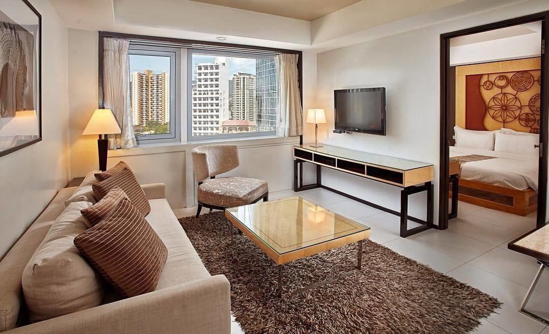 Quest Serviced Residences Cebu Exteriör bild