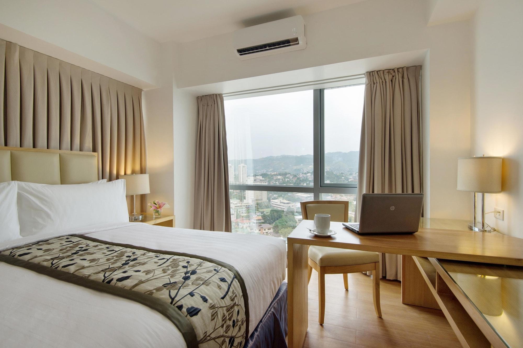 Quest Serviced Residences Cebu Exteriör bild