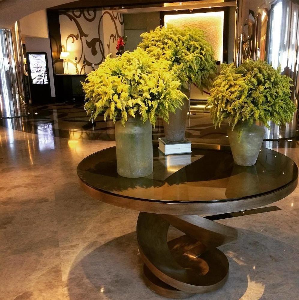 Quest Serviced Residences Cebu Exteriör bild