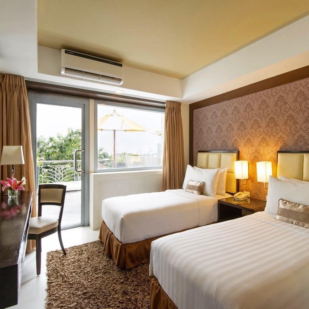 Quest Serviced Residences Cebu Exteriör bild