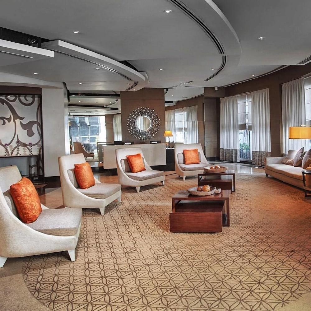 Quest Serviced Residences Cebu Exteriör bild
