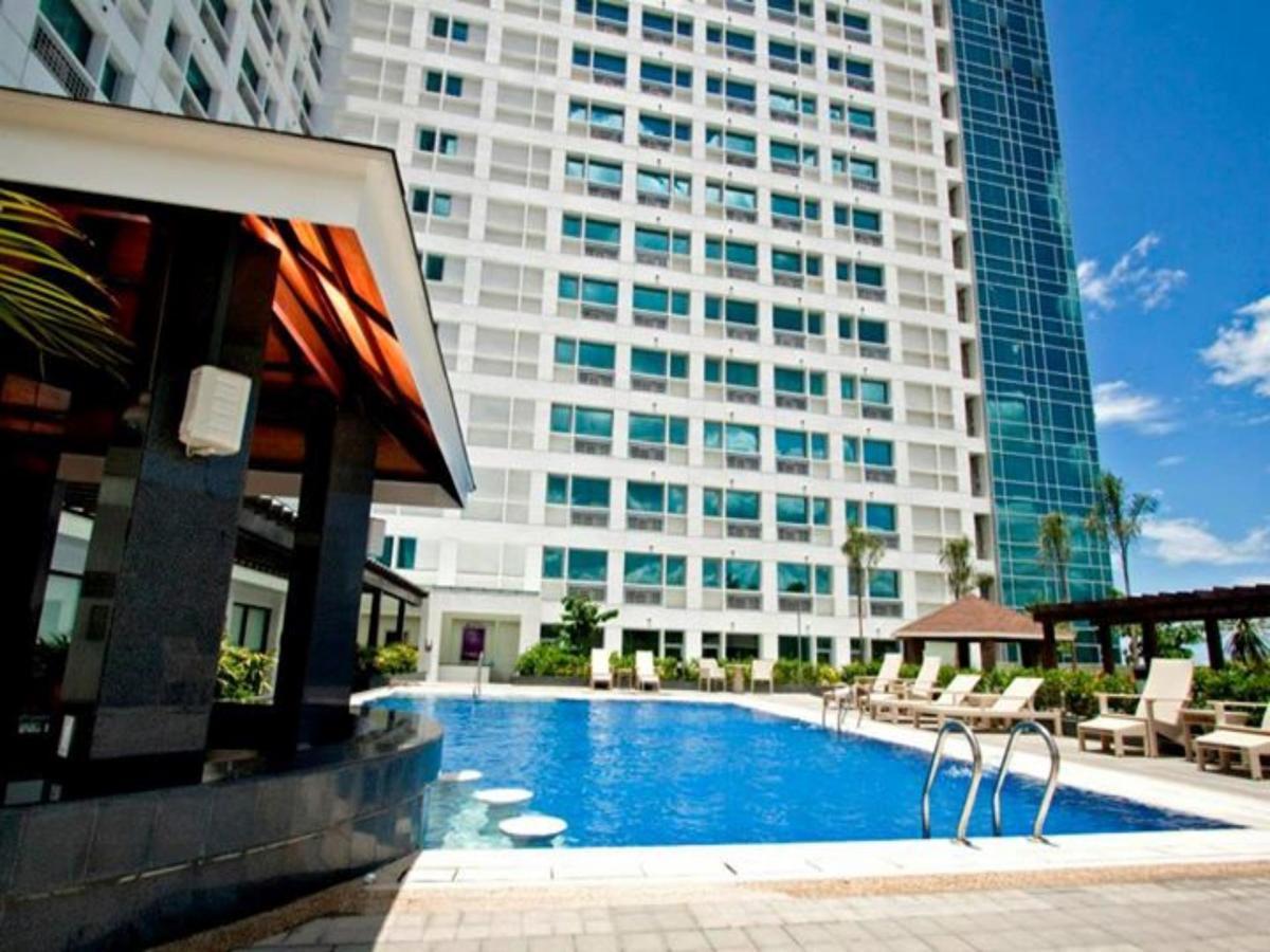 Quest Serviced Residences Cebu Exteriör bild
