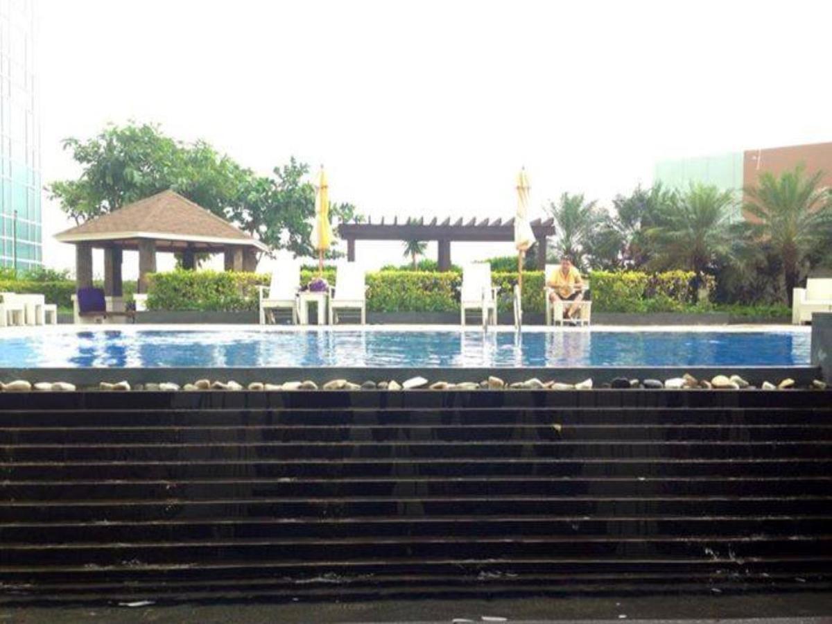 Quest Serviced Residences Cebu Exteriör bild